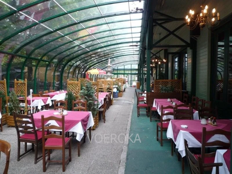 Café verandas